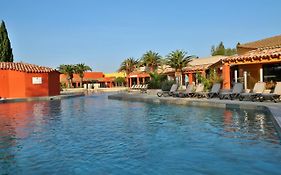 SOWELL Family Les Amandiers